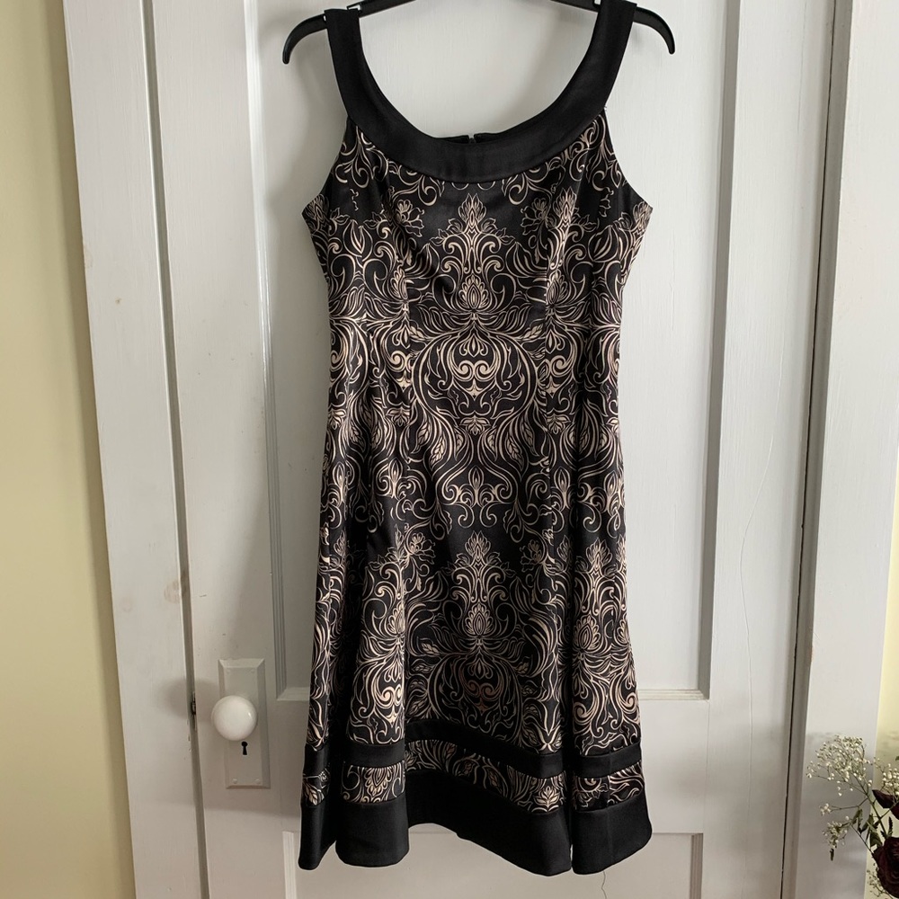 🌟 Worn once. Basically brand new.